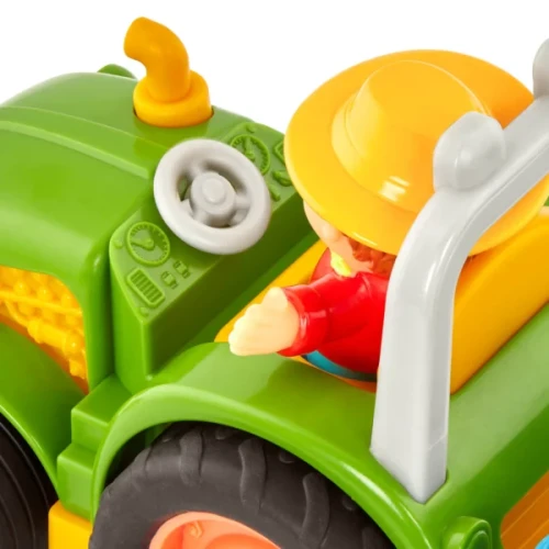 BT4658-traktor-z-przyczepa-battat-realistyczne-detale-kokpit-600x600.webp