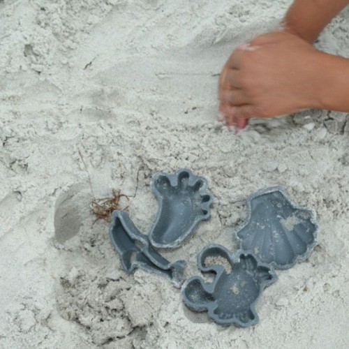 Scrunch silikonowe foremki szare.jpg