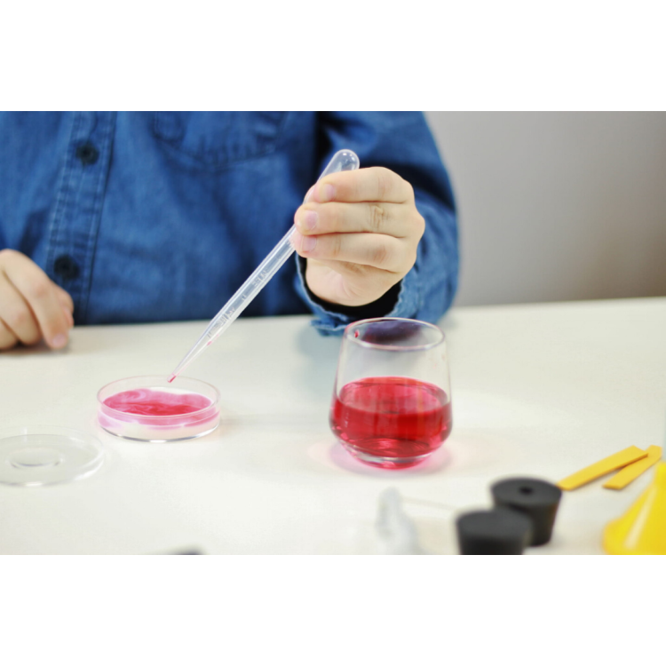 5-Laboratorium chemiczne 150 eksperymentów.png