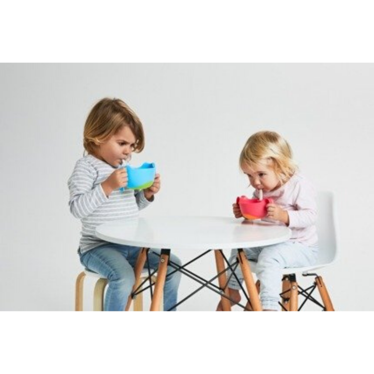 11-B.BOX Miseczka ze słomką Strawberry shake.png