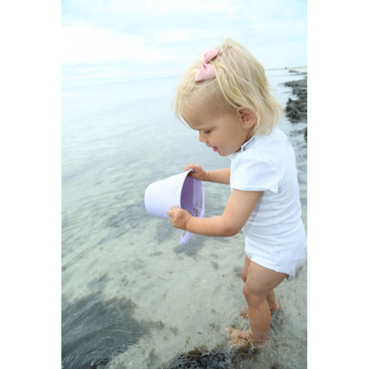 Funkit World Składane wiaderko do wody i piasku Scrunch Bucket Czerwony (11).png