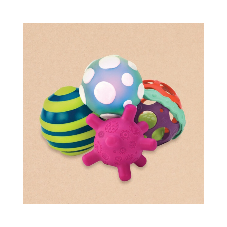 B. Toys Ball-a-baloos Piłki sensoryczne z piłką świecącą (4).png
