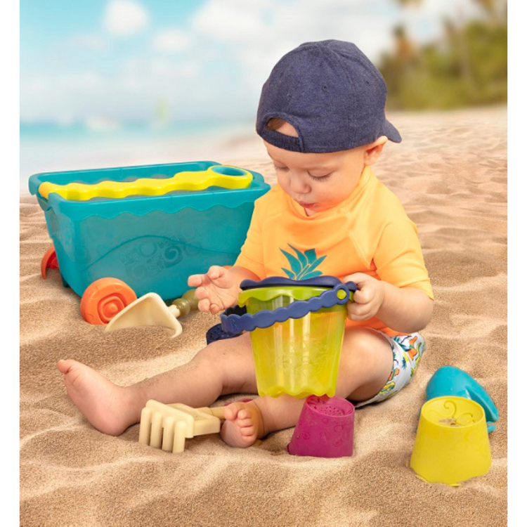 B. Toys Wavey Wagon Wózek – wagonik z akcesoriami do piasku Niebieski (5).png